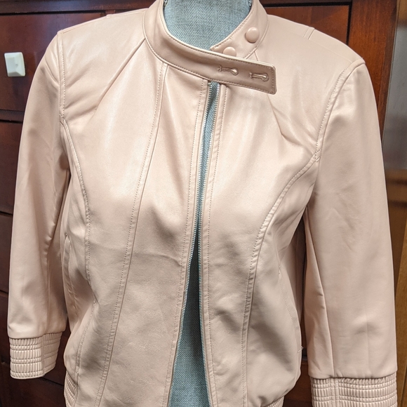 NWOT Guess Leather Jacket - Picture 2 of 4